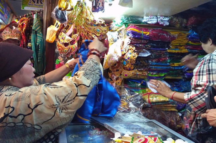 Penjualan Baju Kebaya Menurun Jelang Hari Kartini