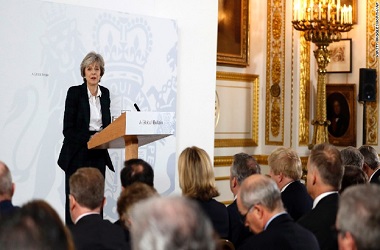 PM May Kejutkan Inggris Lewat Seruan Pemilu Lebih Awal