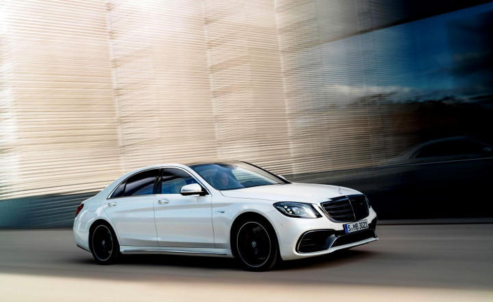 Mengintip <i> Jeroan</i> Mercedes S-Class AMG 2018