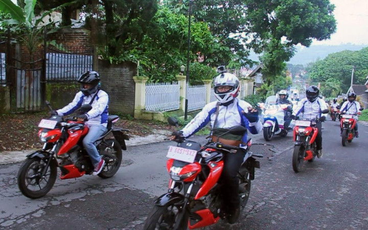 Kondisi Macet, GSX-S150 Tempuh 43,8 KM Per Liter BBM