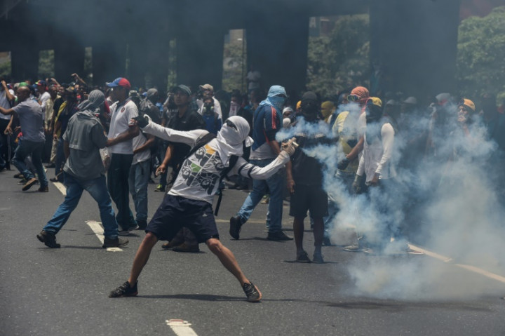 Venezuela Opposition Vows Fresh Protests Despite Deaths