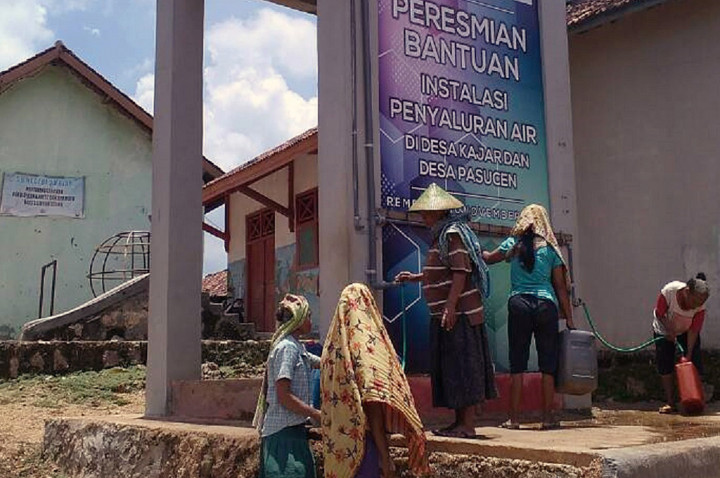 Dahaga Warga Ratusan Tahun Akhirnya Terpenuhi