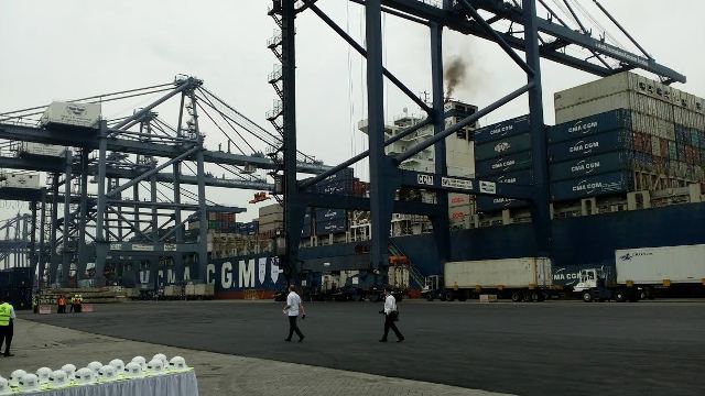 CMA CGM Otello, Kapal Raksasa Pertama Bersandar di Tanjung Priok