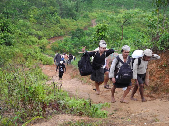 Warga Seba Baduy Mulai Gelar Tradisi Jalan Kaki Puluhan Kilometer