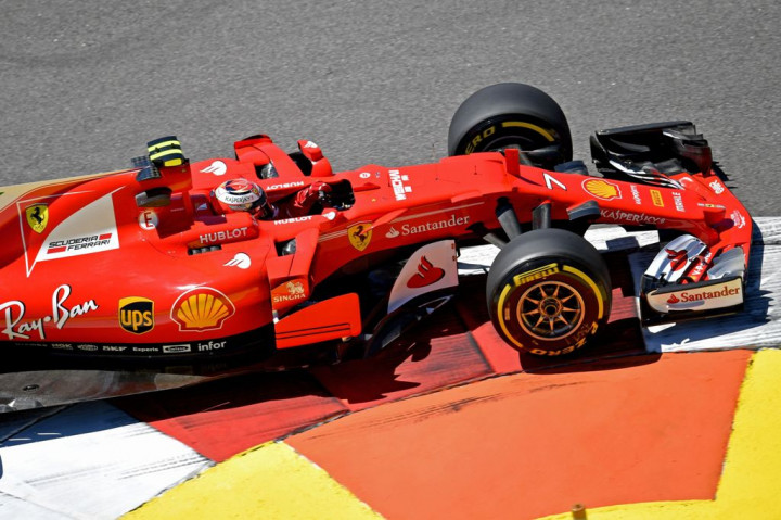 Asapi Duo Mercedes, Kimi Raikkonen Pimpin FP1 GP Rusia