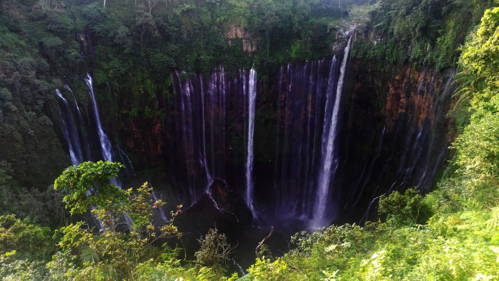 Tumpak Sewu Si Cantik yang  Cukup Liar