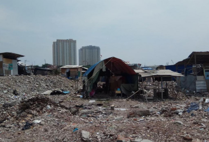 Puluhan Bangunan Semi-permanen Berdiri di Kampung Akuarium