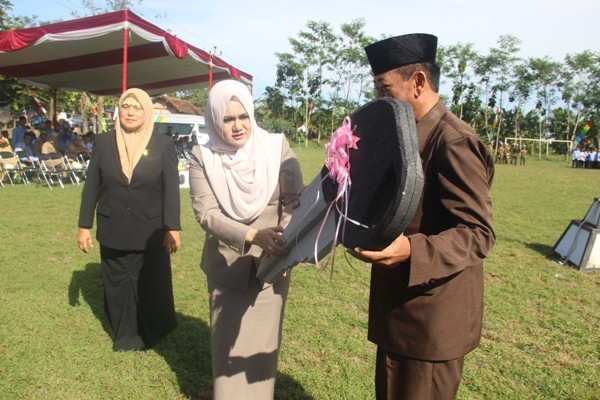 Kendal Punya Mobil Sekolah Gratis