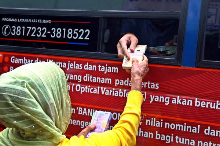 Penukaran Uang Baru di Jatim Diperkirakan Capai Rp29,6 Triliun