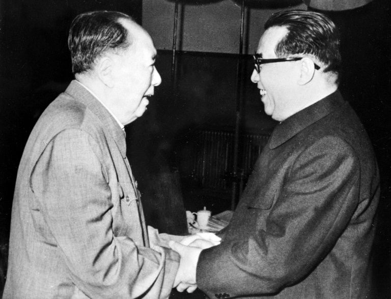 Then-Chinese leader Mao Tse Tung (L) and Kim Il Sung, the founder of North Korea, signed a mutual defence pact in 1961, but analysts now question whether Beijing would be keen to rush to Pyongyang's aid in the event of another military conflict. (Photo:A