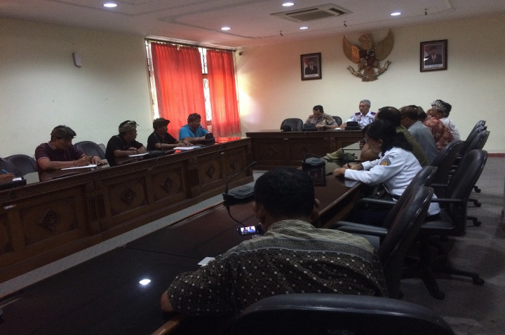 Dishub tak Bisa Setop Taksi Online di Bali