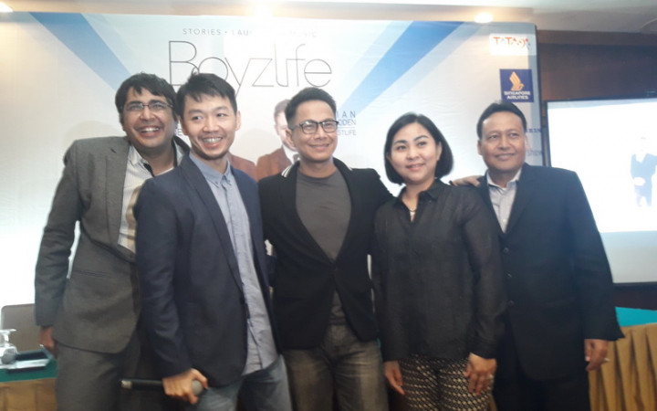 Delon Jadi Penyanyi Pembuka Konser Boyzlife di Jakarta