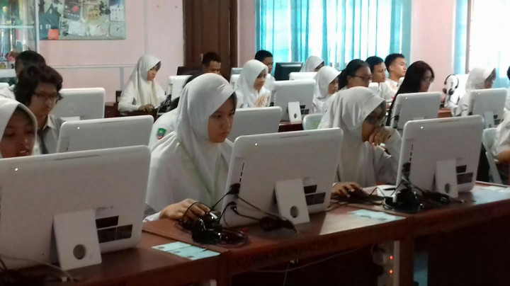 SLTP Negeri di Cirebon Belum Bisa Melaksanakan UNBK Mandiri