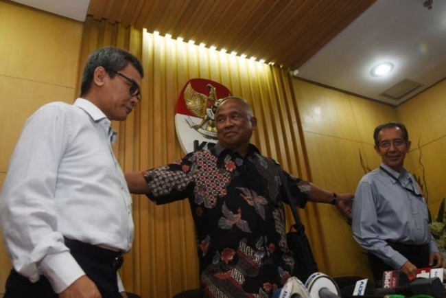 Ruki & Johan Budi Sowan ke Markas KPK