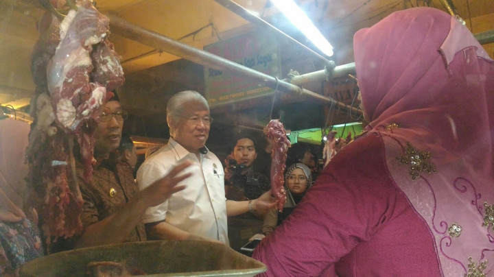 Mendag Segera Masukkan Daging Beku ke Pasar Kosambi Bandung
