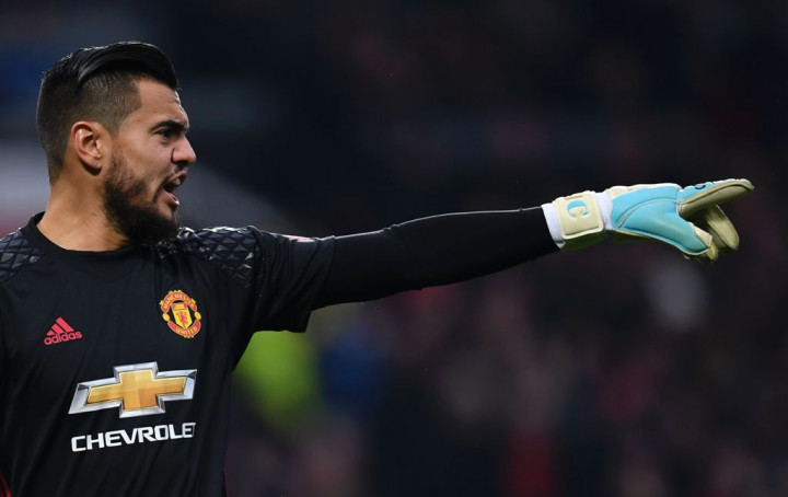 Rapor Impresif Sergio Romero di Manchester United Berlanjut