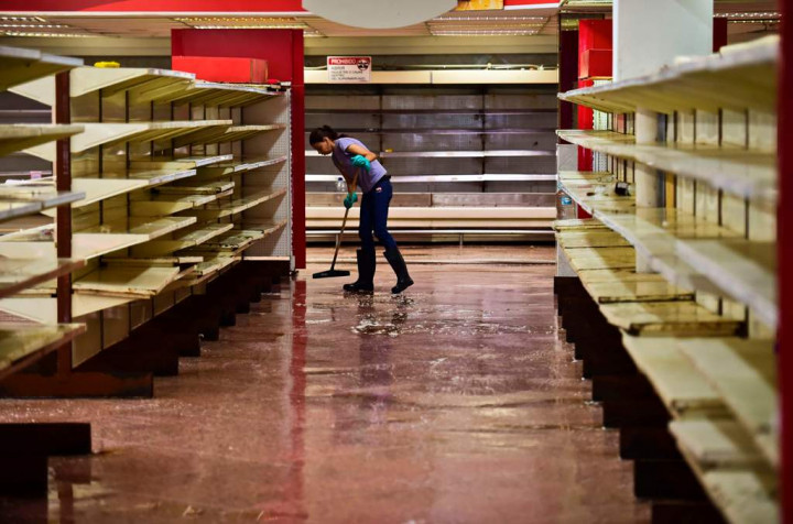 Korban Tewas dalam Kerusuhan Venezuela Capai 36, Penjarahan Marak