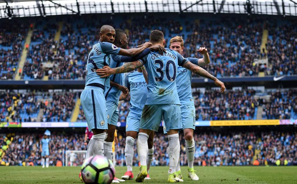 Para pemain Manchester City merayakan gol Nicolas Otamendi saat menghadapi Crystal Palace (Foto: AFP/Oli Scarff)