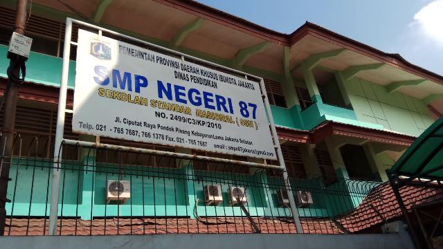 Gelar UN Berbasis Komputer, SMPN 87 Siagakan UPS