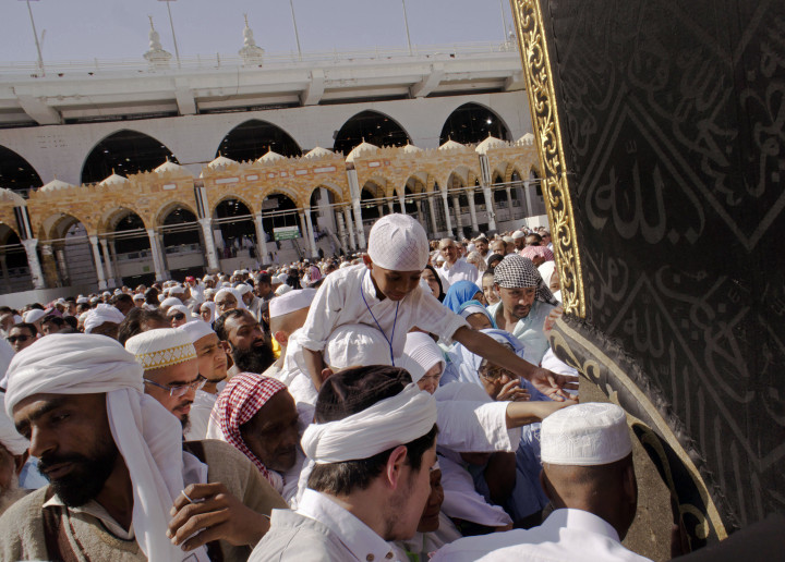 Perang Tarif Jasa Penyelenggara Umrah