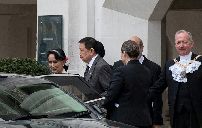 Myanmar's Aung San Suu Kyi received the honorary freedom of the City of London at the Guildhall.