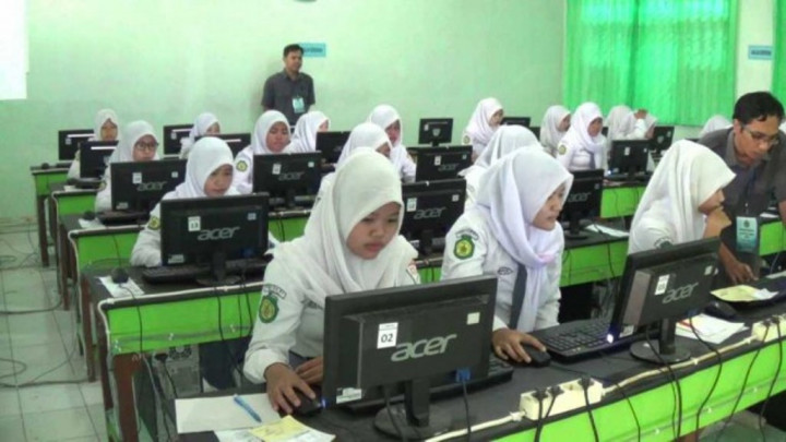 FSGI NIlai UNBK SMP 2017 Terkesan Dipaksakan