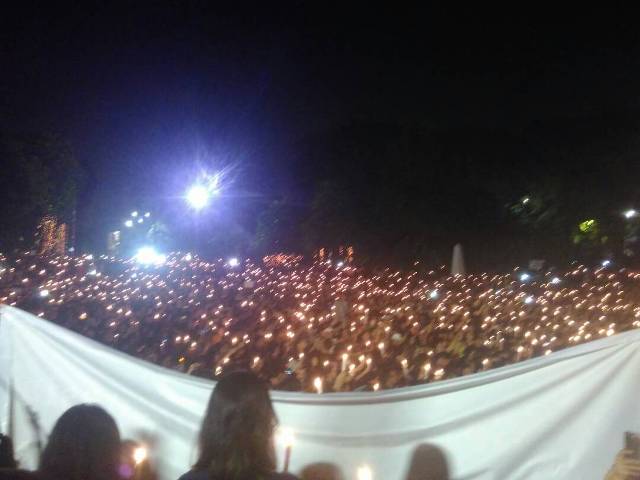 Ribuan Relawan Ahok Lampiaskan Kekecewaan di Tugu Proklamasi