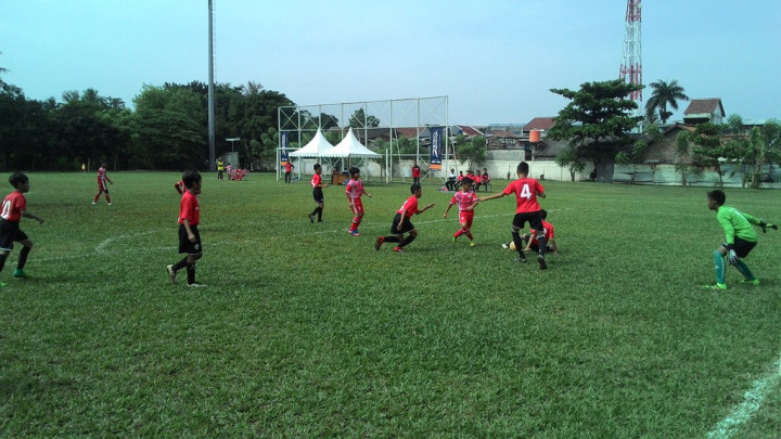 Metro Kukusan dan Villa 2000 Bersaing Ketat pada Pekan Perdana IJSL 2017