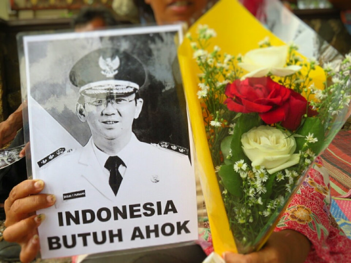 Mereka yang Bertahan 4 Hari Demi Ahok