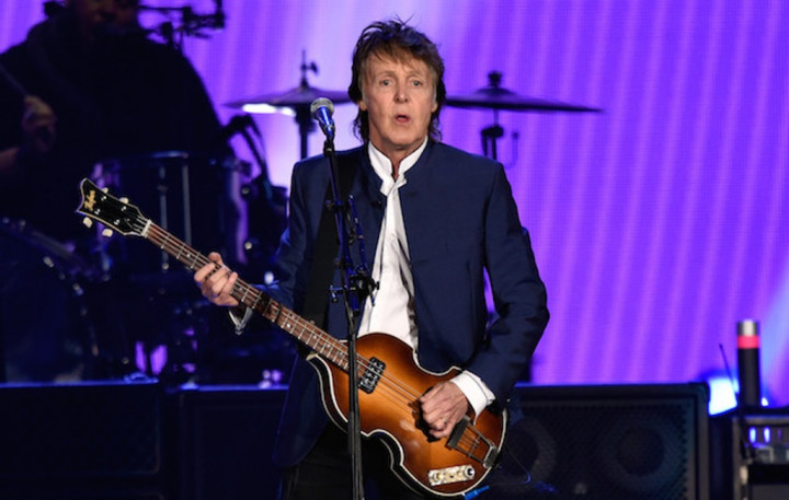 Paul McCartney Berkostum Bajak Laut di Film Pirates of the Carribean 5