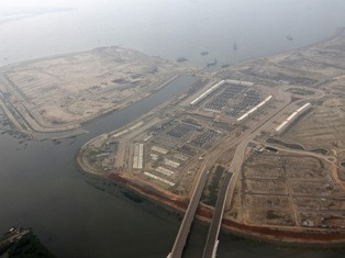 Tim Sinkronisasi Anies-Sandi Membuka Ruang Bertemu Luhut Bahas Reklamasi