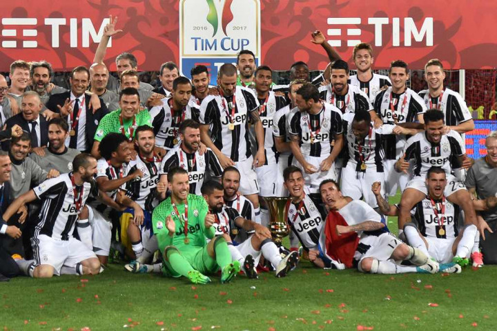 Perjalanan Juventus hingga Juara Coppa Italia 2016 -- 2017