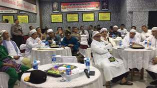 Massa Aksi Bela Ulama Minta Polri Netral dalam Kasus Gubernur Kalbar