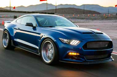 Shelby Widebody Super Snake Concept, Mengaspal