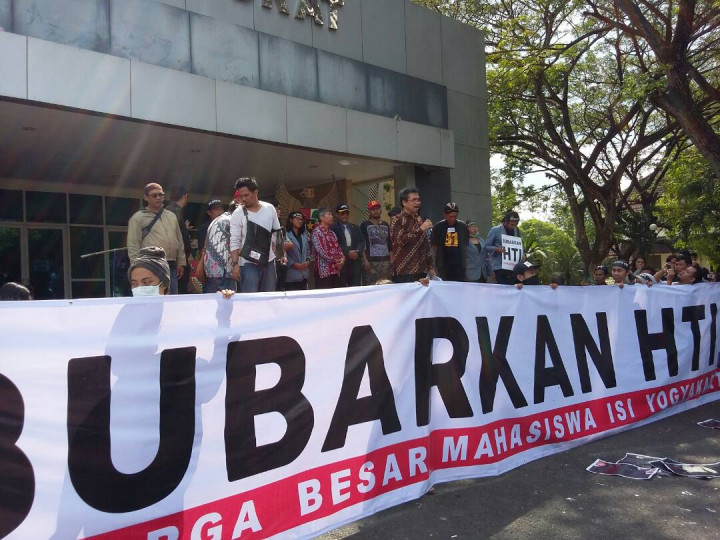ISI Bakal Pecat Mahasiswa Terlibat HTI
