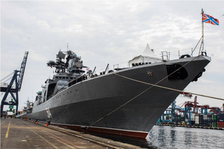 Warga Jakarta Diundang Naik Kapal Perang Rusia