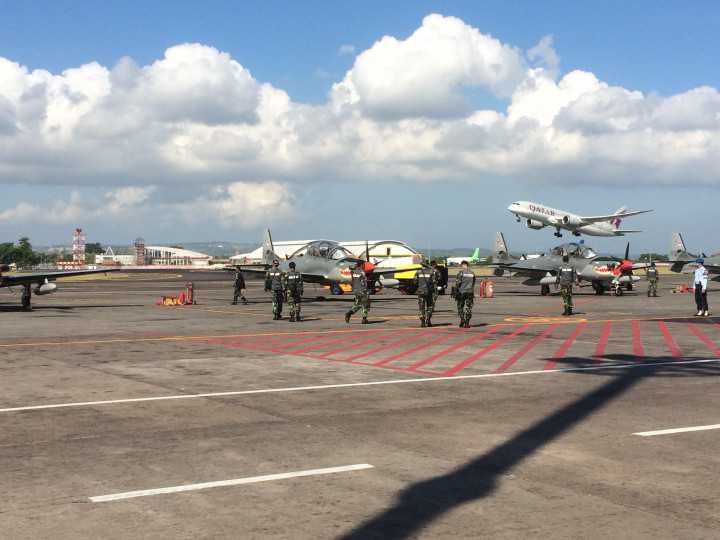 Empat Pesawat TNI AU Patroli di Selat Lombok