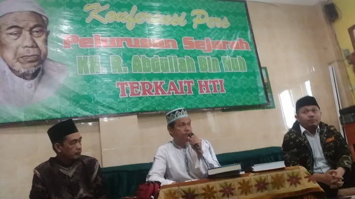 Keluarga Sangkal Abdullah bin Nuh Penyebar Hizbut Tahrir di Indonesia