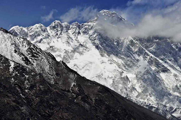 Maut di Gunung Everest, Empat Pendaki Ditemukan Tewas
