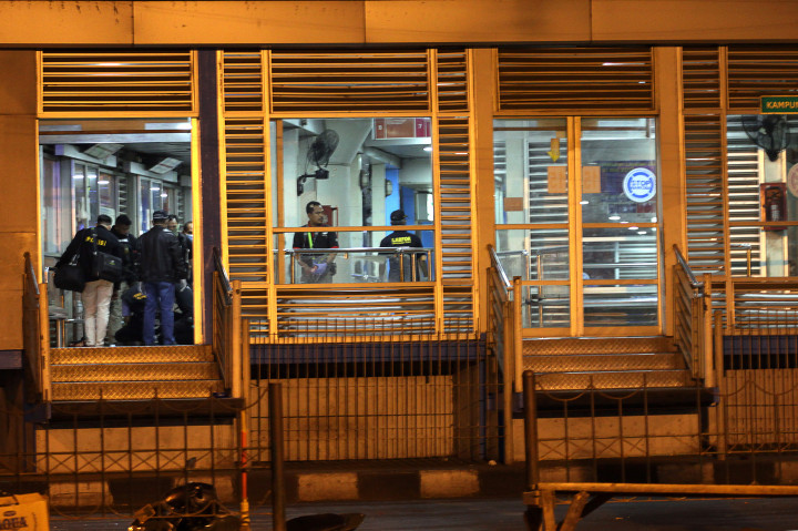 Usai-Ledakan, Polisi Korban Bom Kampung Melayu Telepon Orangtuanya