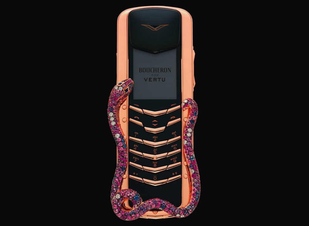 Vertu meluncurkan ponsel bernilai fantastis terbarunya, yaitu Signature Cobra.