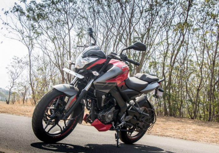 Gandeng Modenas, Bajaj Rilis Pulsar NS200 dan RS200 di Malaysia