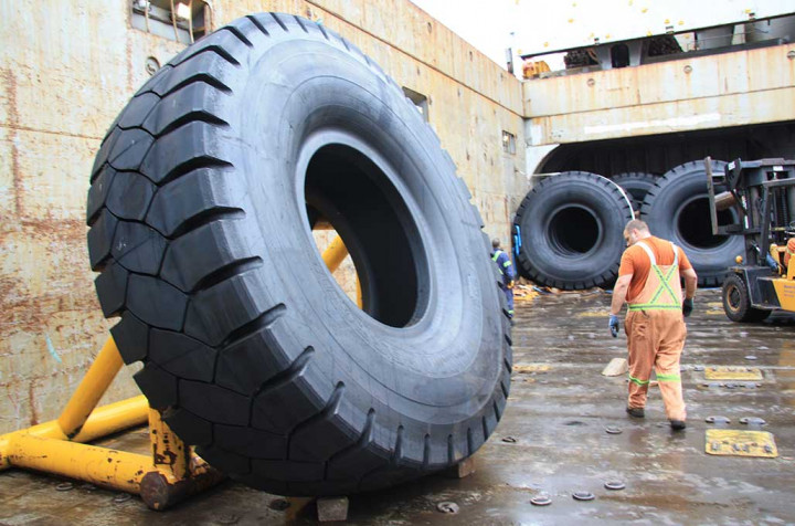 Impor Ban Sektor Industri Sulit, Pengusaha Ban 'Teriak'