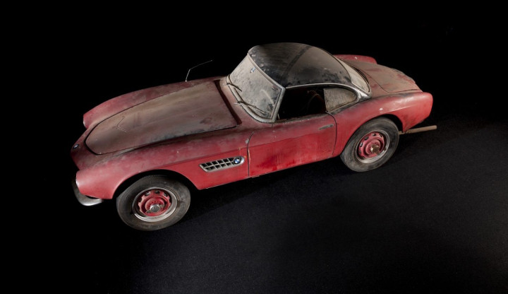 Puluhan Tahun Hilang, BMW Elvis Presley Ditemukan