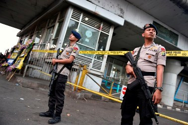 Kapolri akan Kejar Habis Kelompok Bom Kampung Melayu