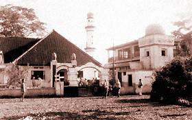 Pesantren Suryalaya tempo dulu/dok :Suryalaya,org