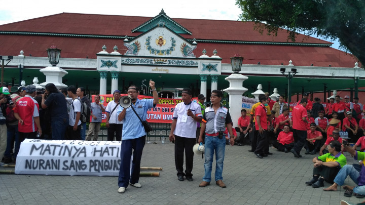 Kuota dan Tarif Ganjal Pergub Taksi Daring Yogya