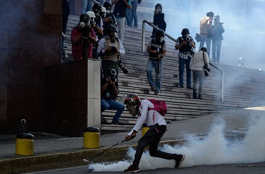 Hampir 3.000 Orang Ditangkap dalam Unjuk Rasa di Venezuela