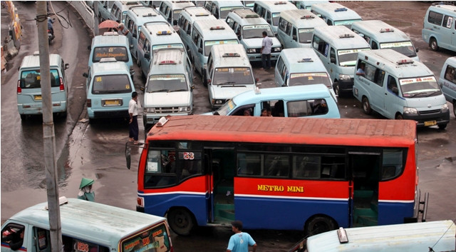 Fungsi Terminal di Jakarta Mengalami Penurunan