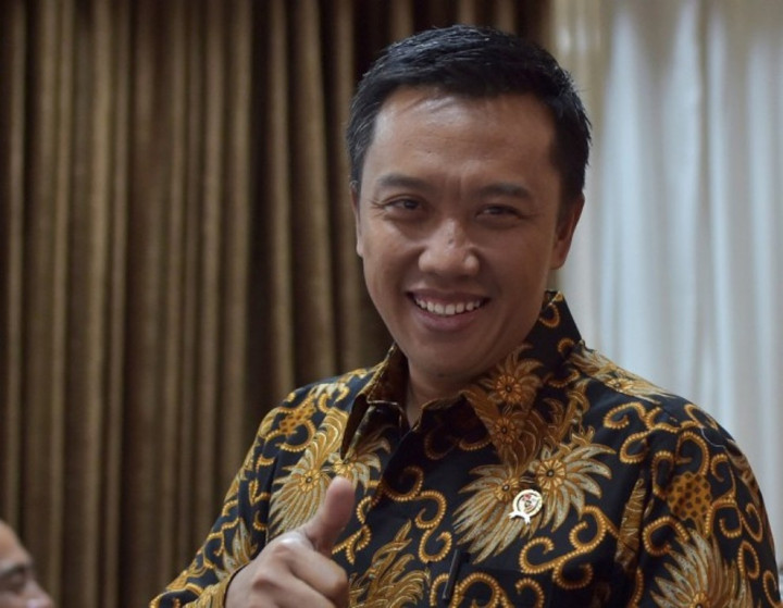 Menpora Ajak Pemuda Mencintai Pancasila dan Budaya